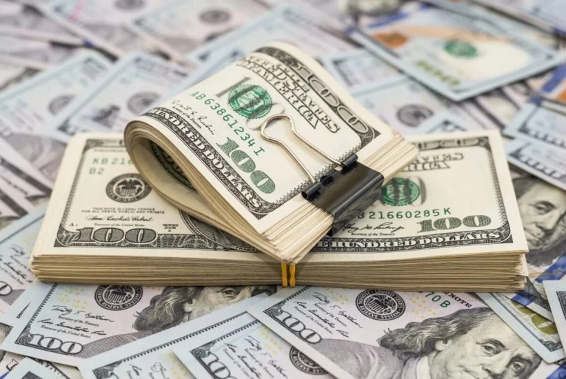 Dolar oslabio
